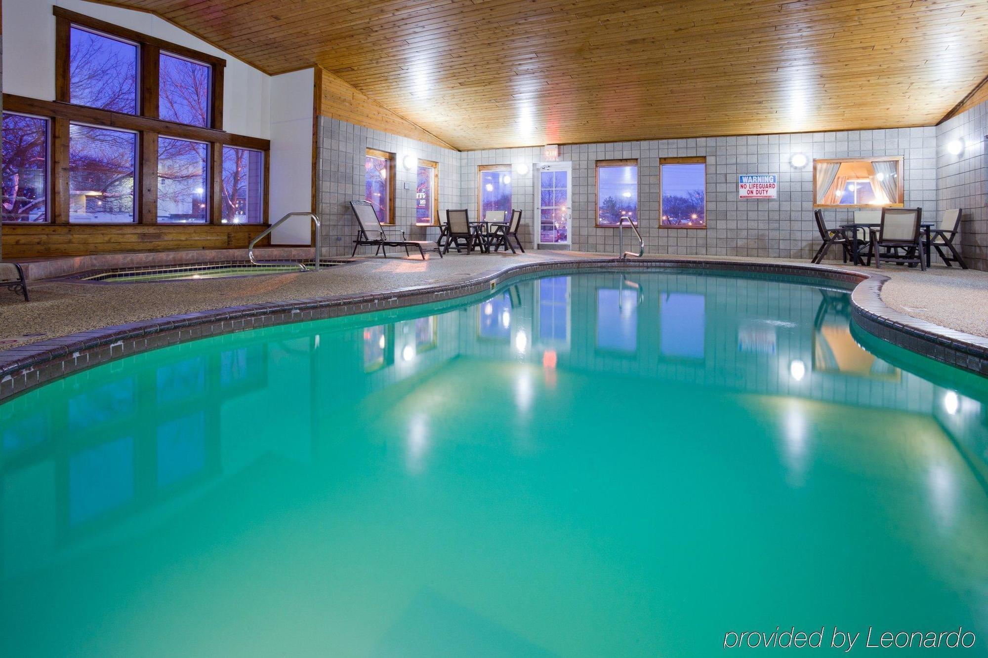 Country Inn & Suites By Radisson, Northfield, Mn Екстер'єр фото